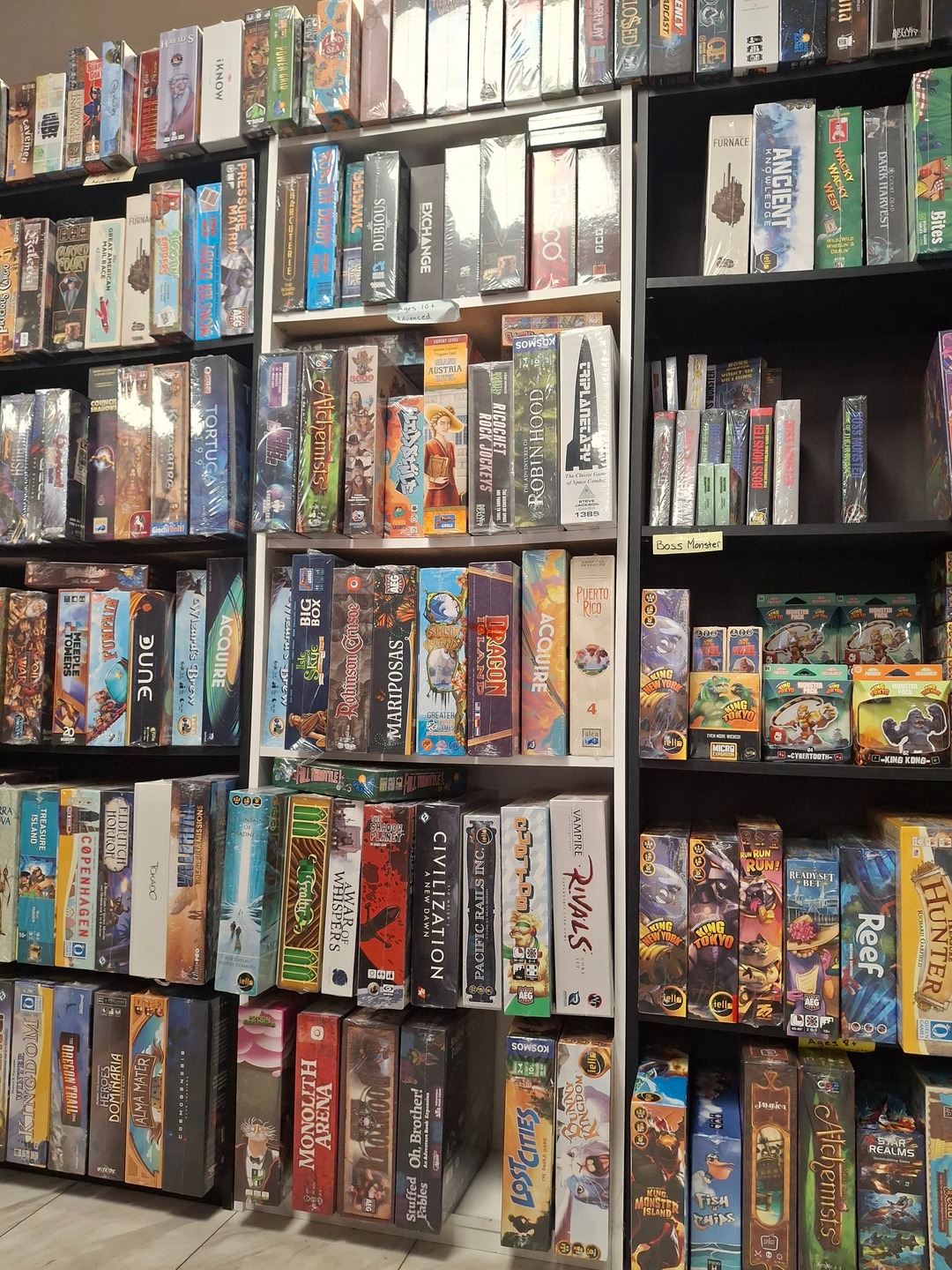 Board game wall